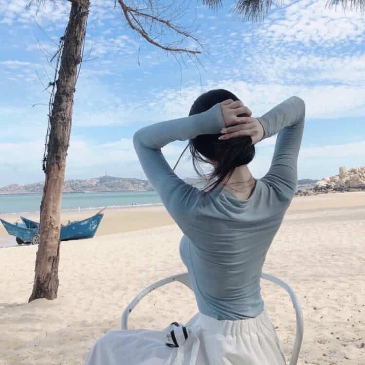 霸道总裁的甜蜜爱情 - 科幻片